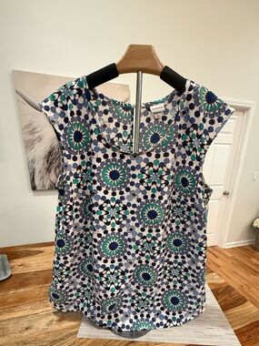 Merona Mosaic Short Sleeve Blouse in Teal, Navy & White: Large